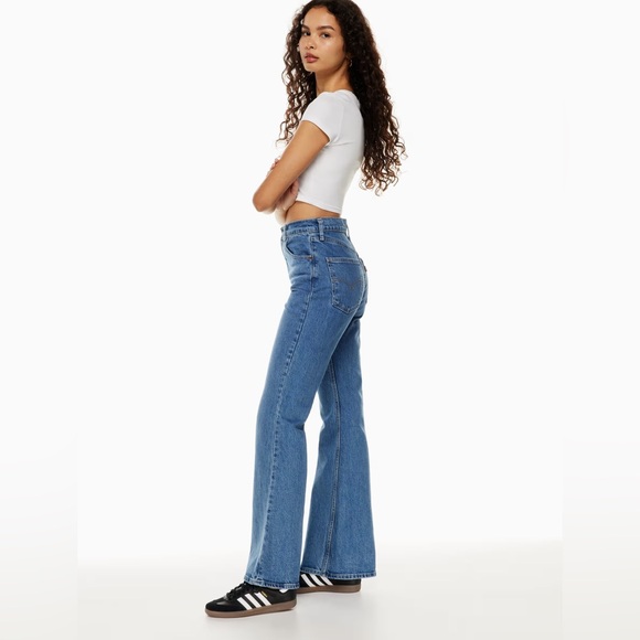 Levi’s 70s High Rise Flare Jean - Picture 2 of 3